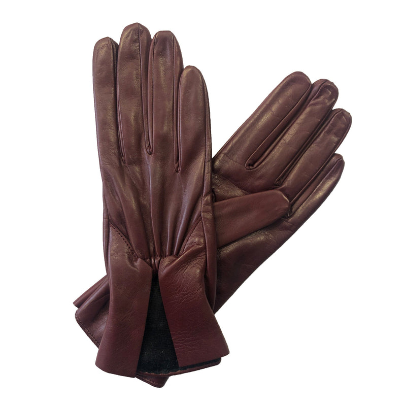 Gants en cuir échancrés pour femmes avec manchette angulaire.-Marnie